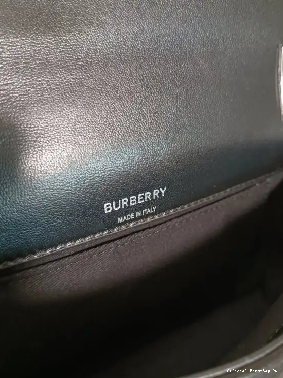 Official FirstBag Ru Small Bag Camera BURBERRY Lola 0513
